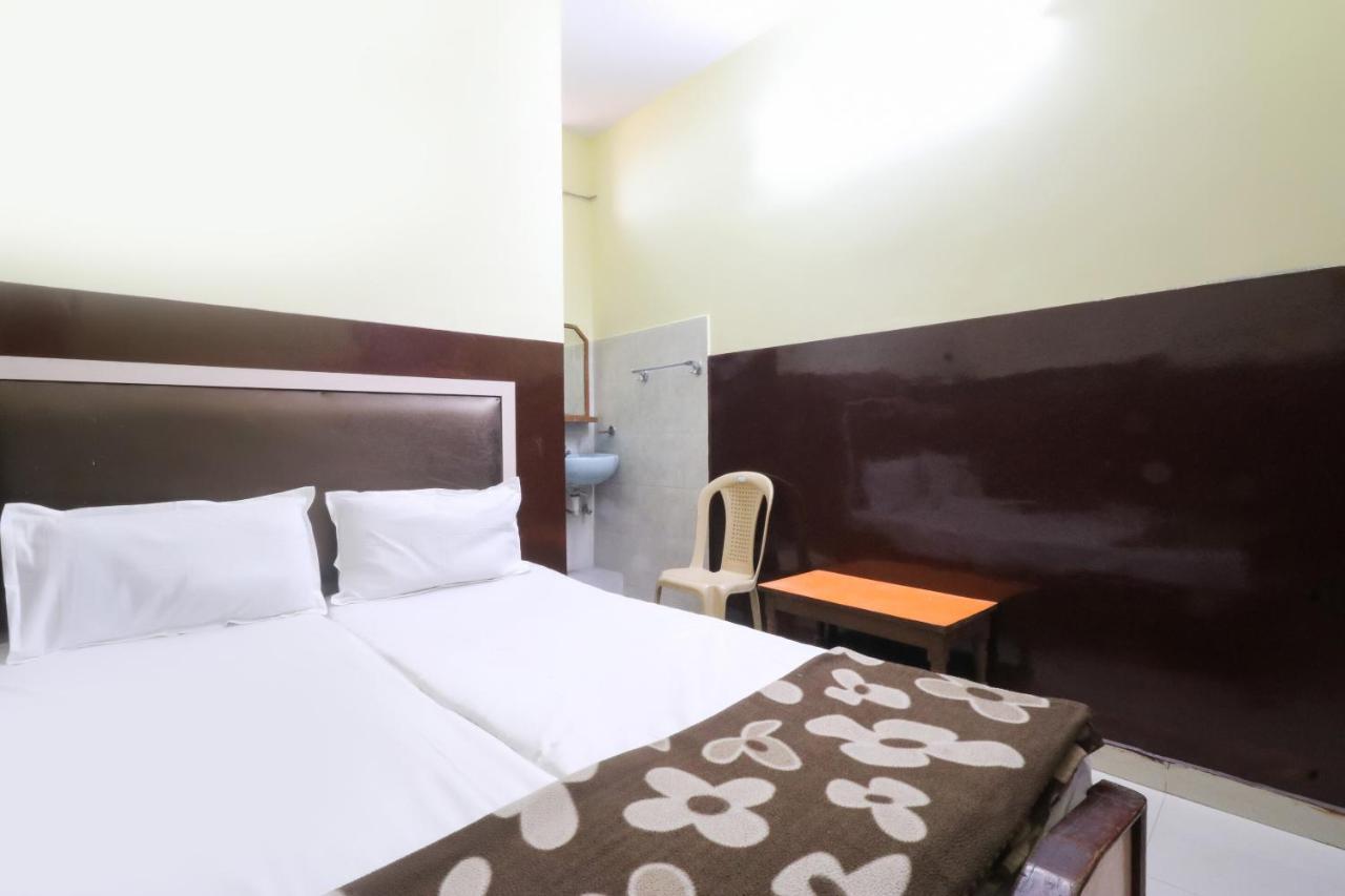 Spot On Hotel Monu Rāipur 外观 照片