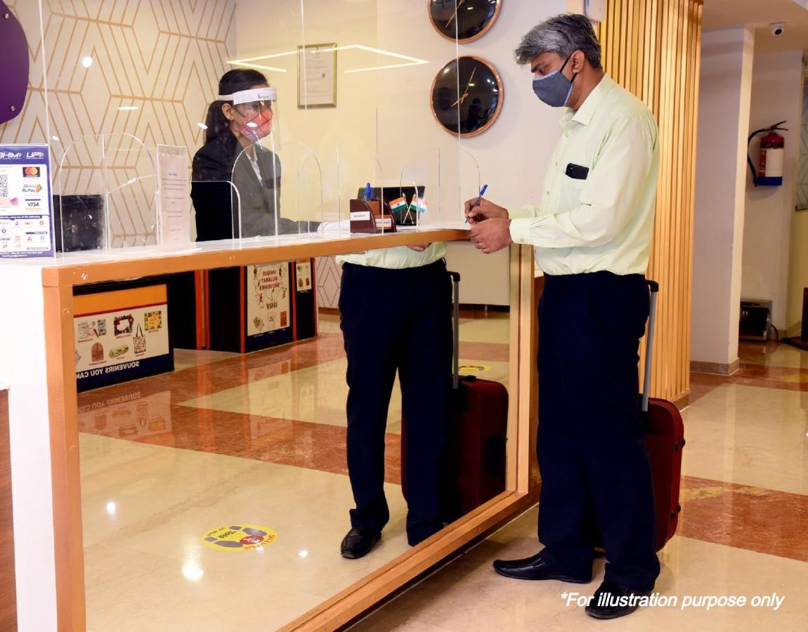 Spot On Hotel Monu Rāipur 外观 照片