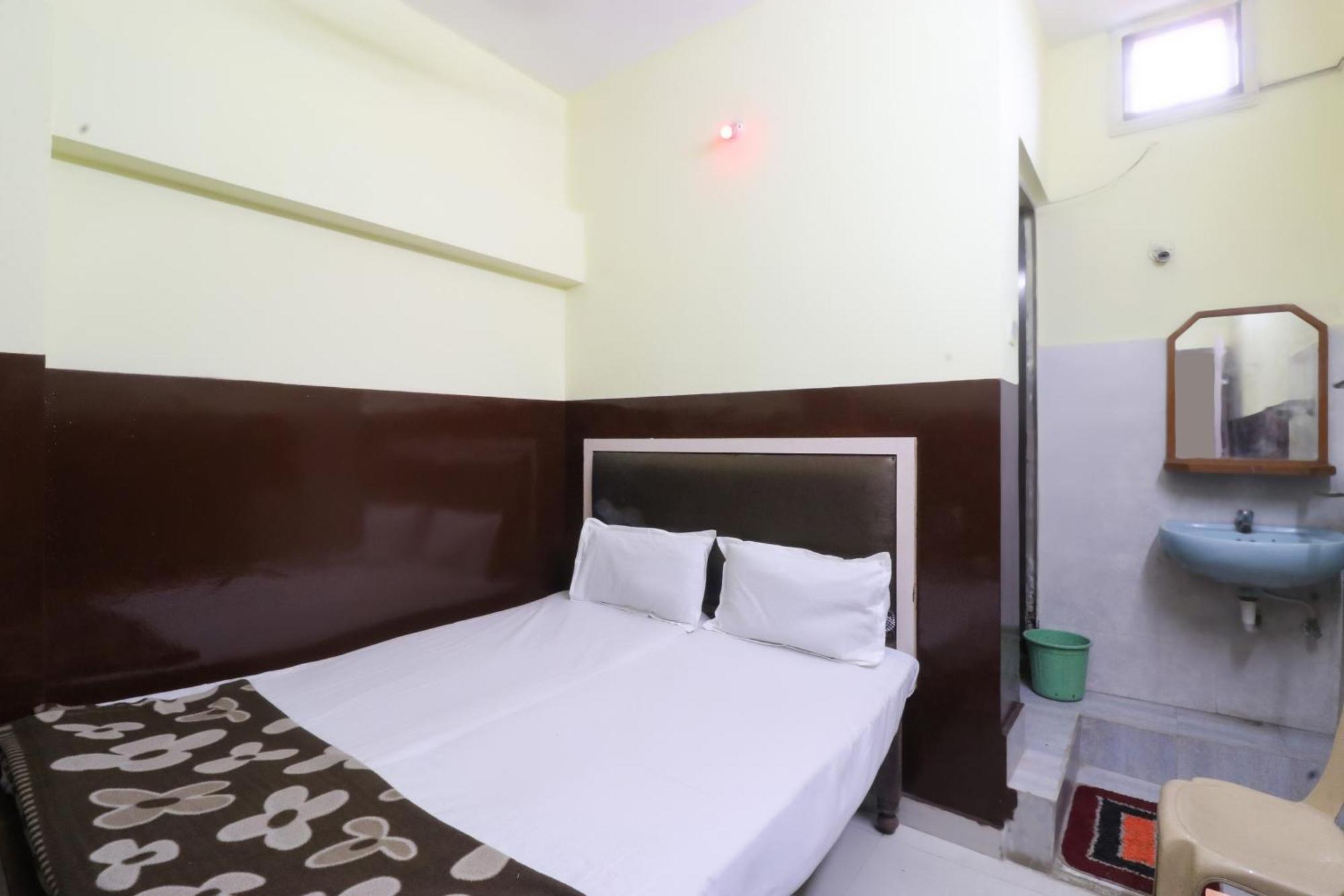 Spot On Hotel Monu Rāipur 外观 照片