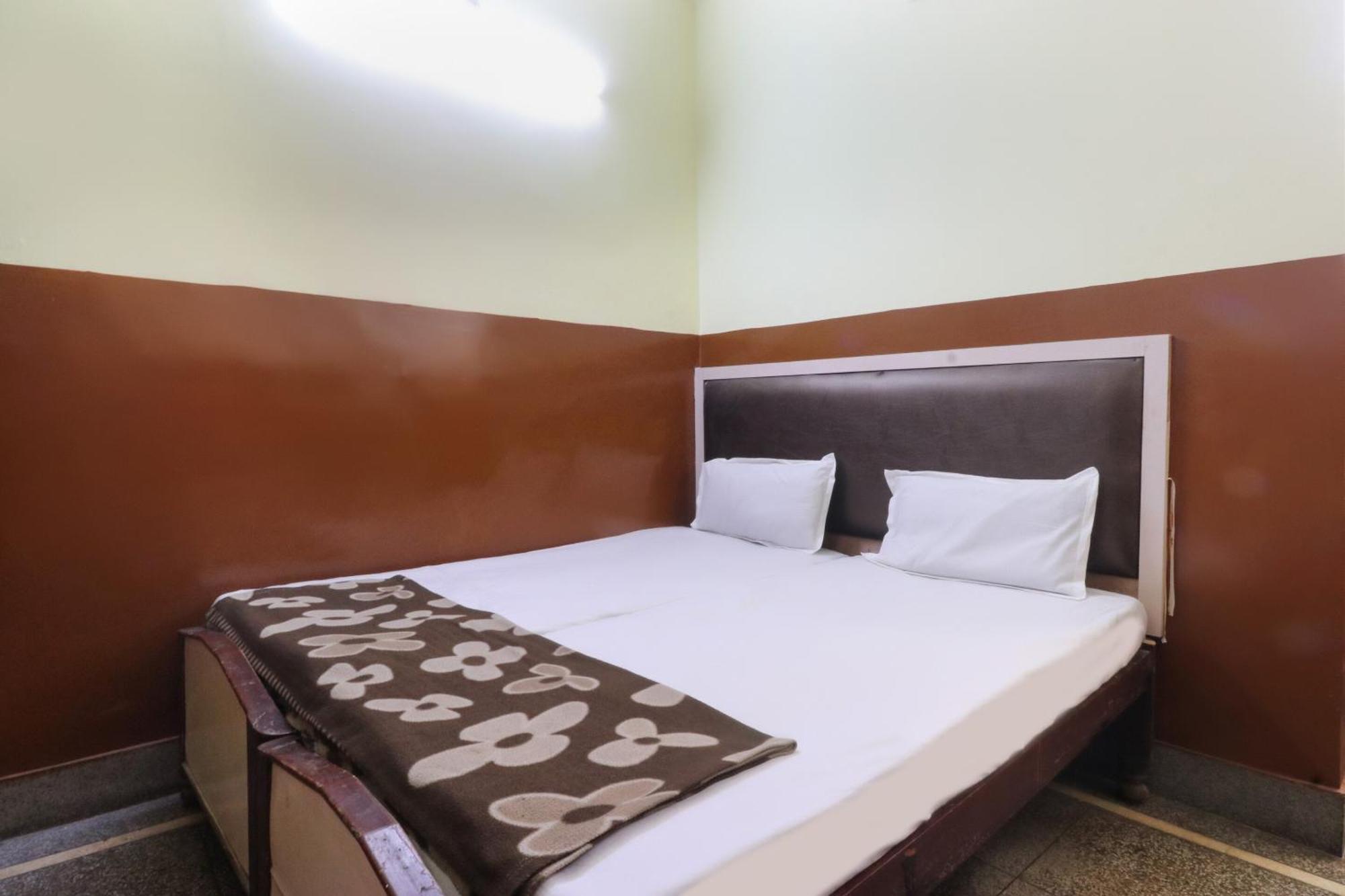 Spot On Hotel Monu Rāipur 外观 照片